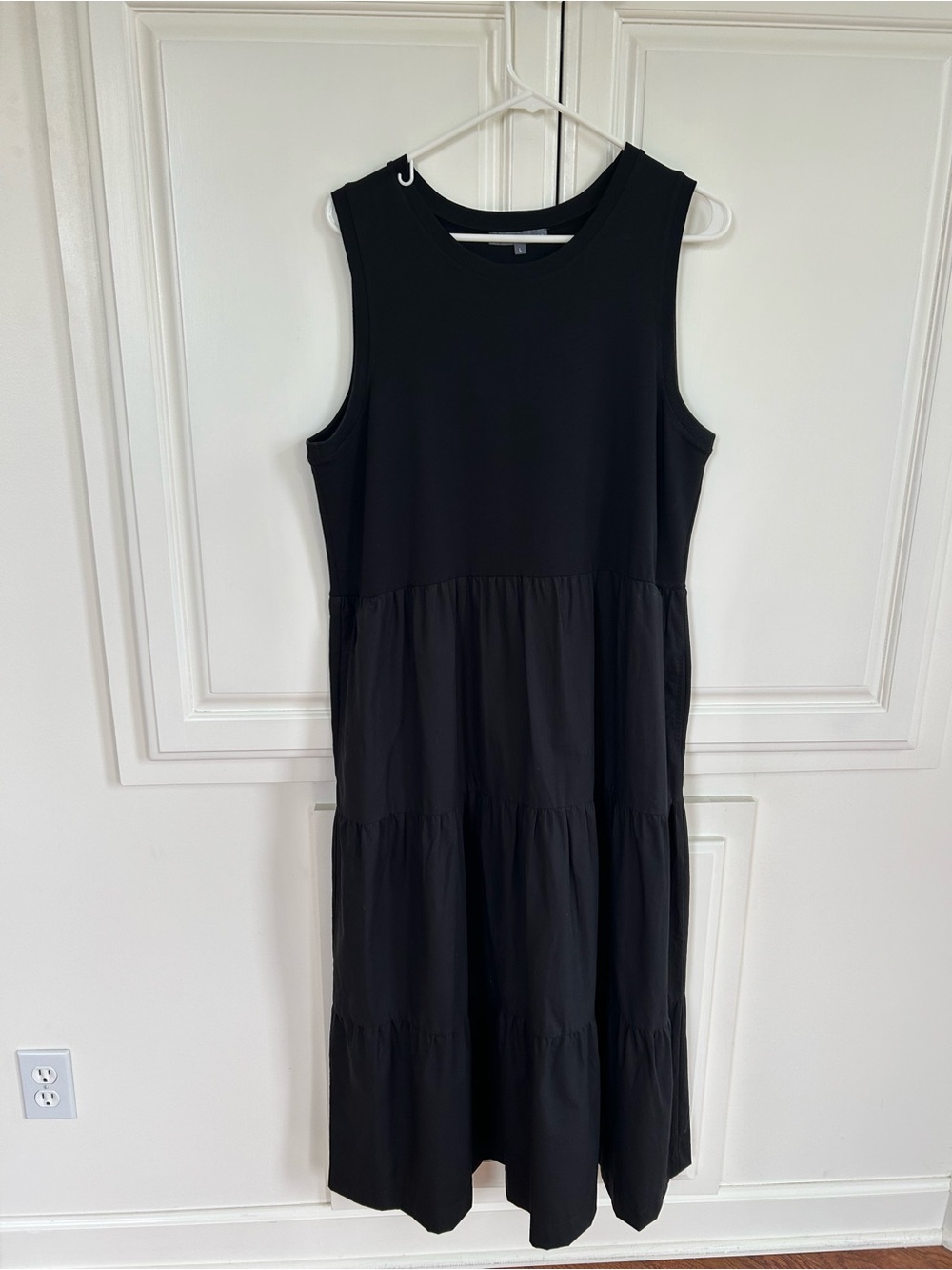 Elliott Lauren Sleeveless Black Tiered Maxi Dress
